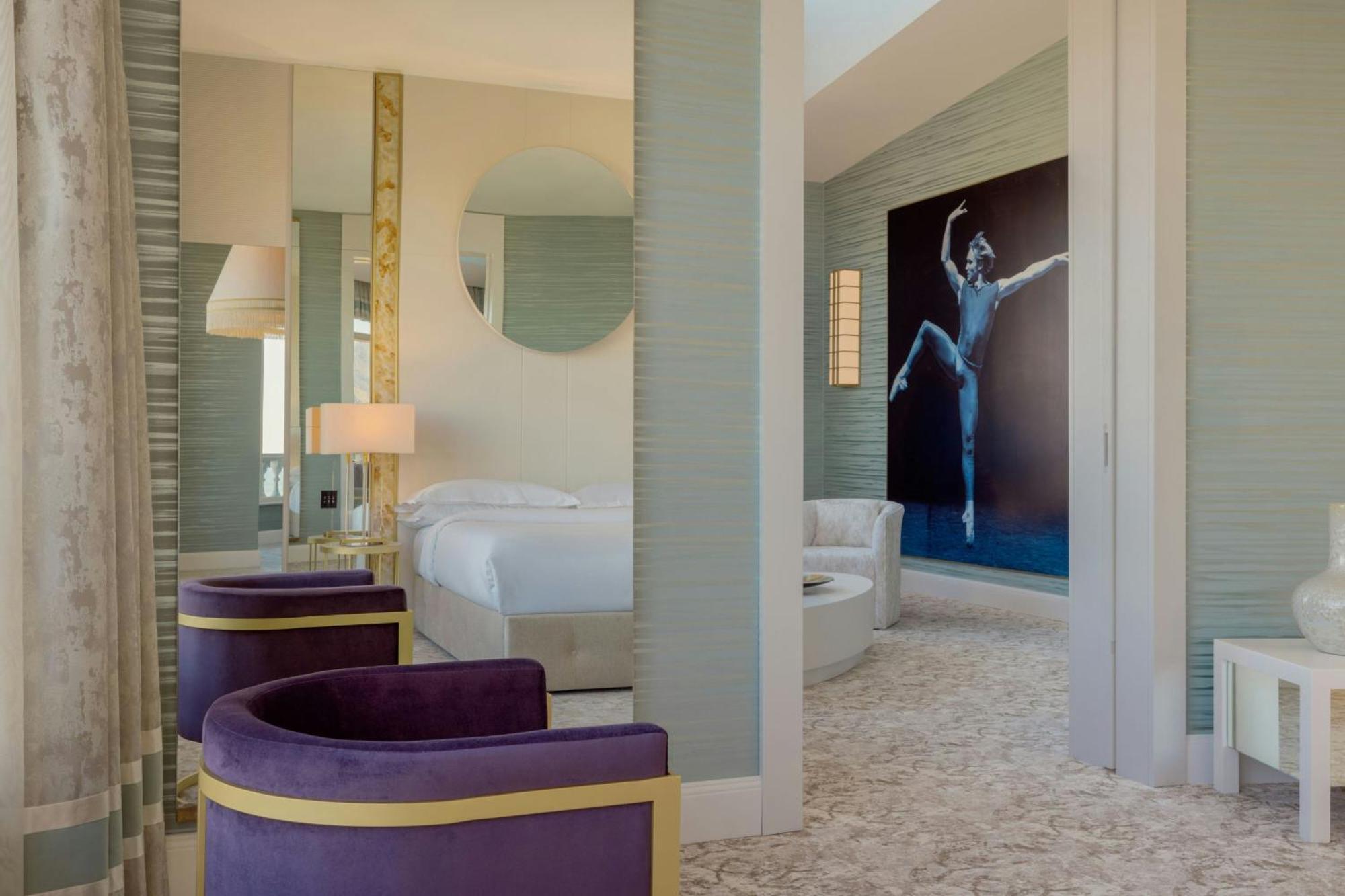 Sheraton Batumi Hotel Extérieur photo A suite at the Mandarin Oriental
