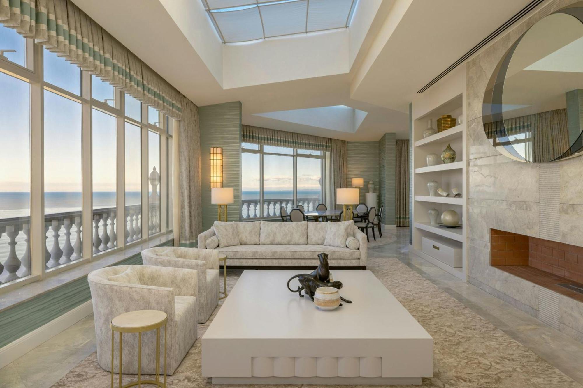Sheraton Batumi Hotel Extérieur photo Interior of a penthouse